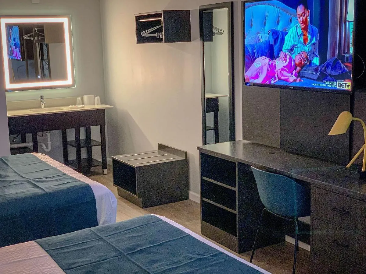Motel 6 Louisville, Ky- Airport/ Fair Expo